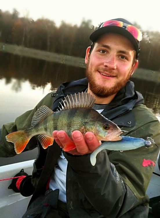 guma-matusiak-przyneta-gumowa-ploc-razem-1 (4).jpg