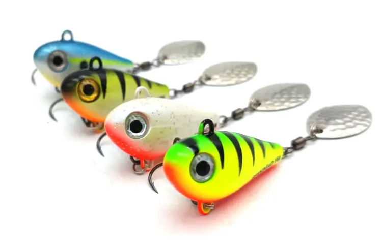 zestaw-spinmad-wirujace-ogonki-jigmaster-16g-4szt (1).jpg