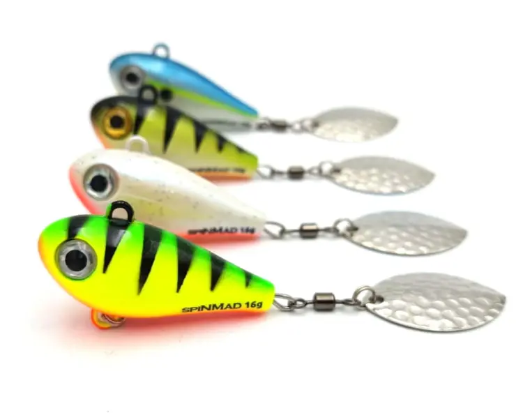zestaw-spinmad-wirujace-ogonki-jigmaster-16g-4szt (2).jpg