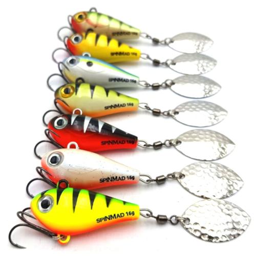 zestaw-spinmad-wirujace-ogonki-jigmaster-16g-7szt.jpg