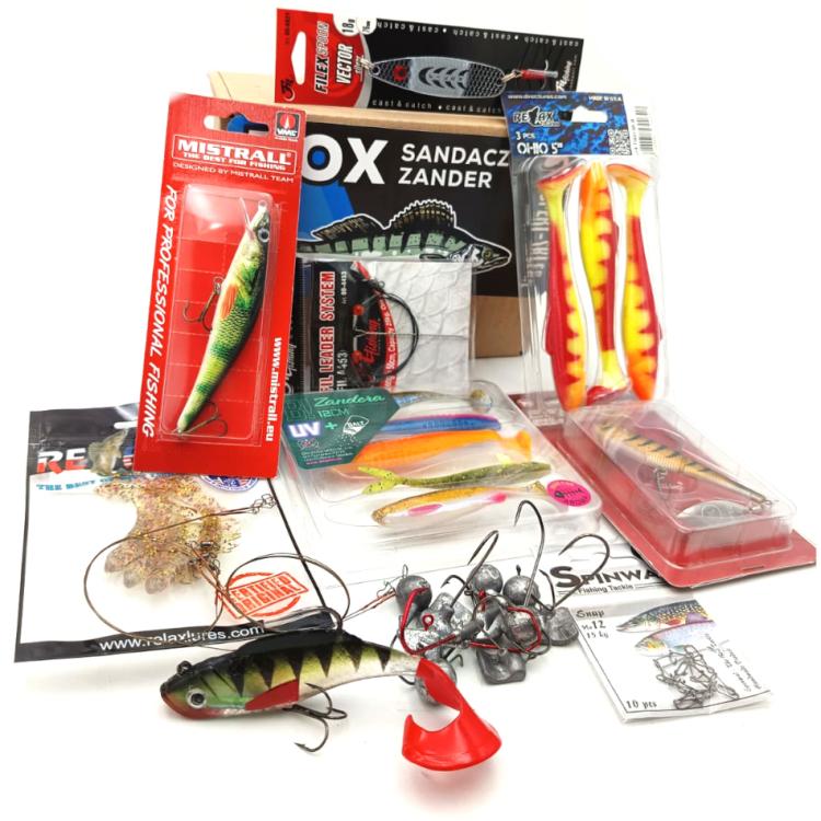 sandacz-150zl-gift-box-mystery-box-zestaw-wedkarski-prezent-dla-wedkarza.jpg
