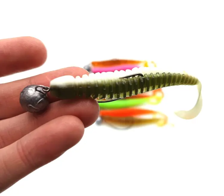 intech-turborib-4-uzbrojone-gumki-na-sandacza-szczupaka-offset-10szt (4).jpg