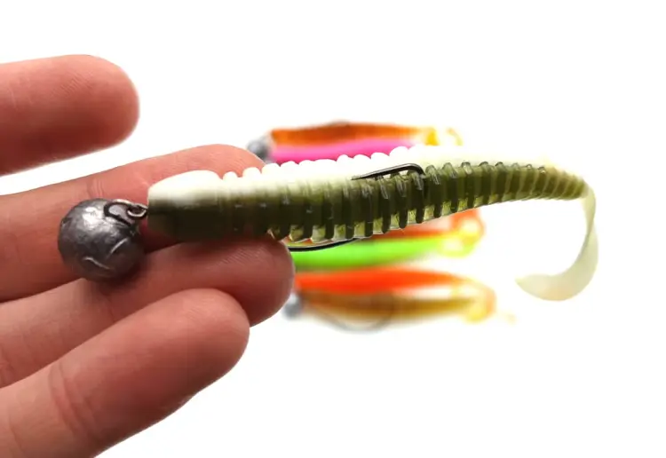 intech-turborib-4-uzbrojone-gumki-na-sandacza-szczupaka-offset-5szt (5).jpg