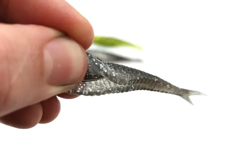 damiki-armor-shad-3-cale-7,5cm-uzbrojone-gumki-jaskolki-offset-czeburaszka (2).jpg