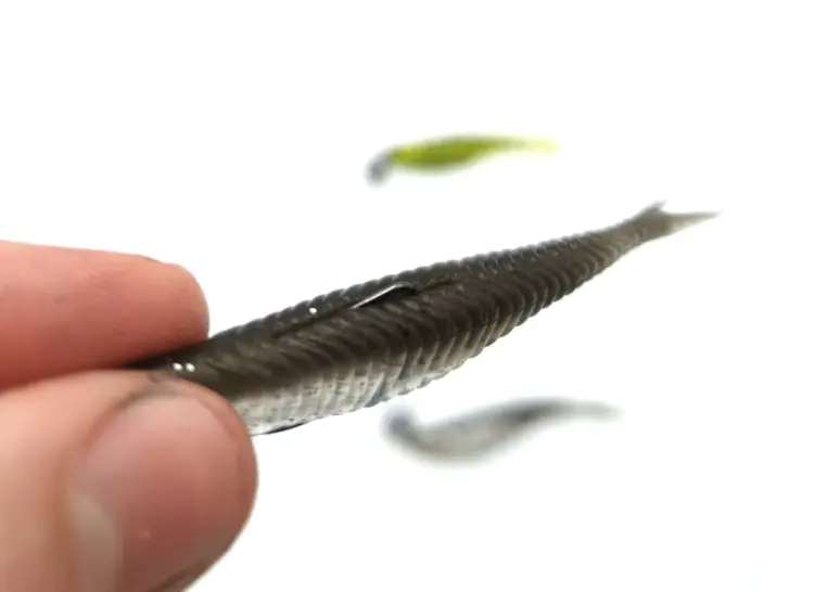 damiki-armor-shad-3-cale-7,5cm-uzbrojone-gumki-jaskolki-offset-czeburaszka (4).jpg