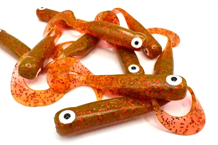 great-fish-gf1-twister-49mm-motor-oil-red (2).jpg