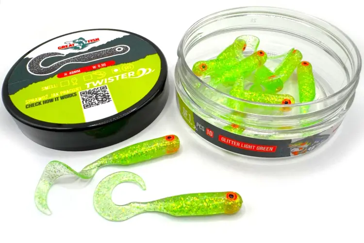great-fish-gf1-twister-49mm-glitter-light-green (1).jpg