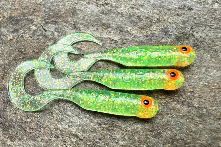 great-fish-gf1-twister-49mm-glitter-light-green (4).jpg