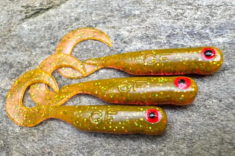 great-fish-gf1-twister-49mm-motor-oil-green (5).jpg
