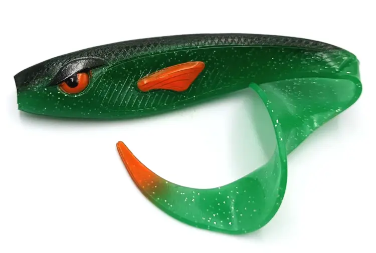 GUMA-GREATFISH-ROACKY-TWISTER-15CM-TOXIC-GREEN (1).jpeg