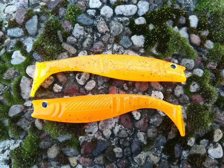 D1 seledyn przezroczysty, brokat srebrny i czerwony, pomarańczowy 1.jpg