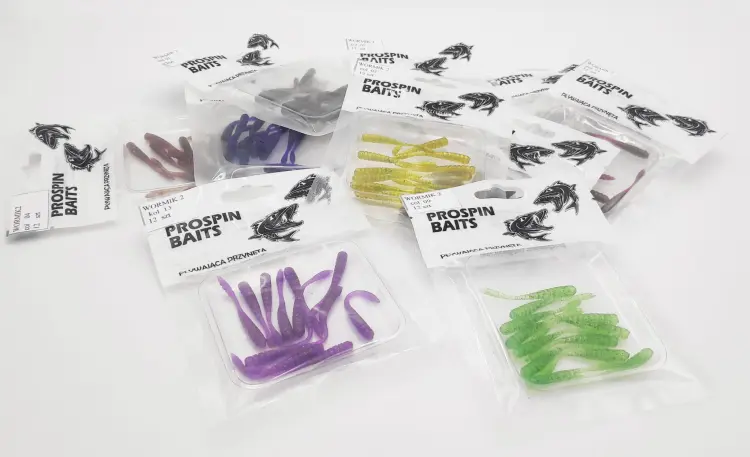 przyneta-spinningowa-guma-prospin-wormik-2 (29).jpg