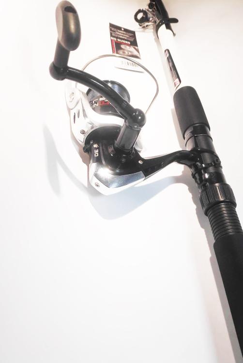 wedka-z-kolowrotkiem-mistrall-tani-zestaw-wedkarski-xtreme-snake-3.jpg