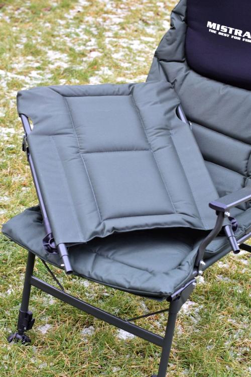 fotel-wedkarski-z-podnozkiem-mistrall-rozkladany-lozko-10.jpg