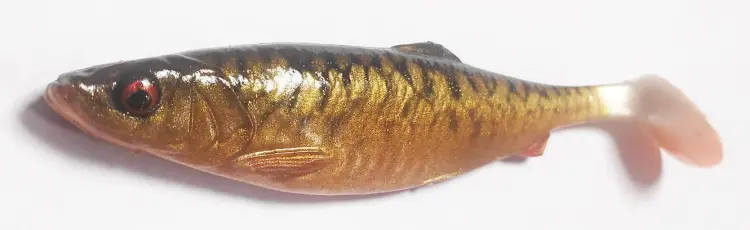 przyneta-gumowa-killer-na-sandacza-savage-gear-herring-shad-16CM-CARP-1.jpg